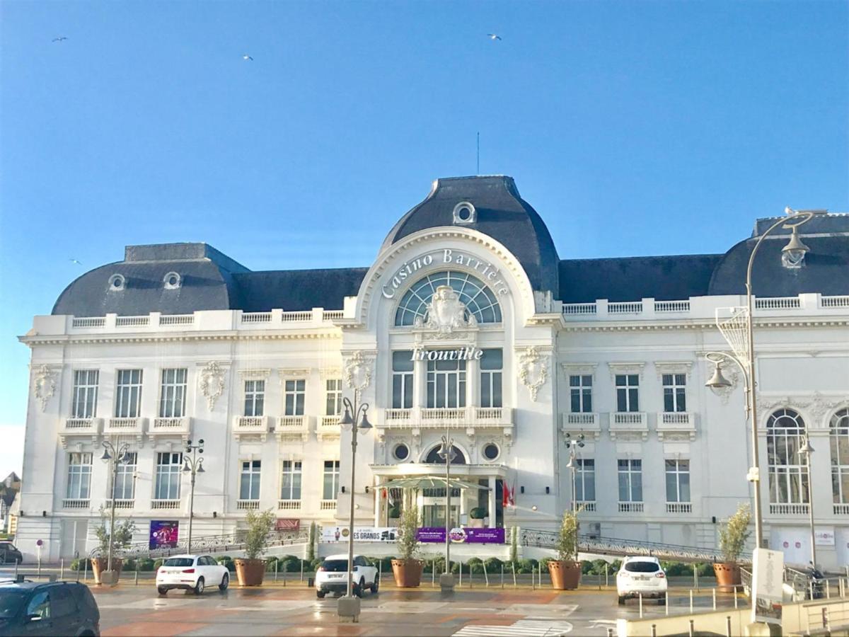 Cote Plage - Magnifique Appartement De Charme A Trouville Sur Mer - Linge - Lit Fait - Parking - Wifi - Classe Par L'Office Du Tourisme Exterior foto