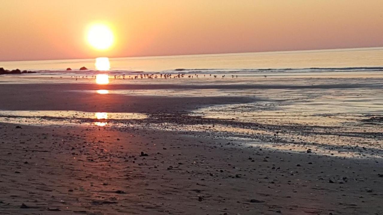 Cote Plage - Magnifique Appartement De Charme A Trouville Sur Mer - Linge - Lit Fait - Parking - Wifi - Classe Par L'Office Du Tourisme Exterior foto