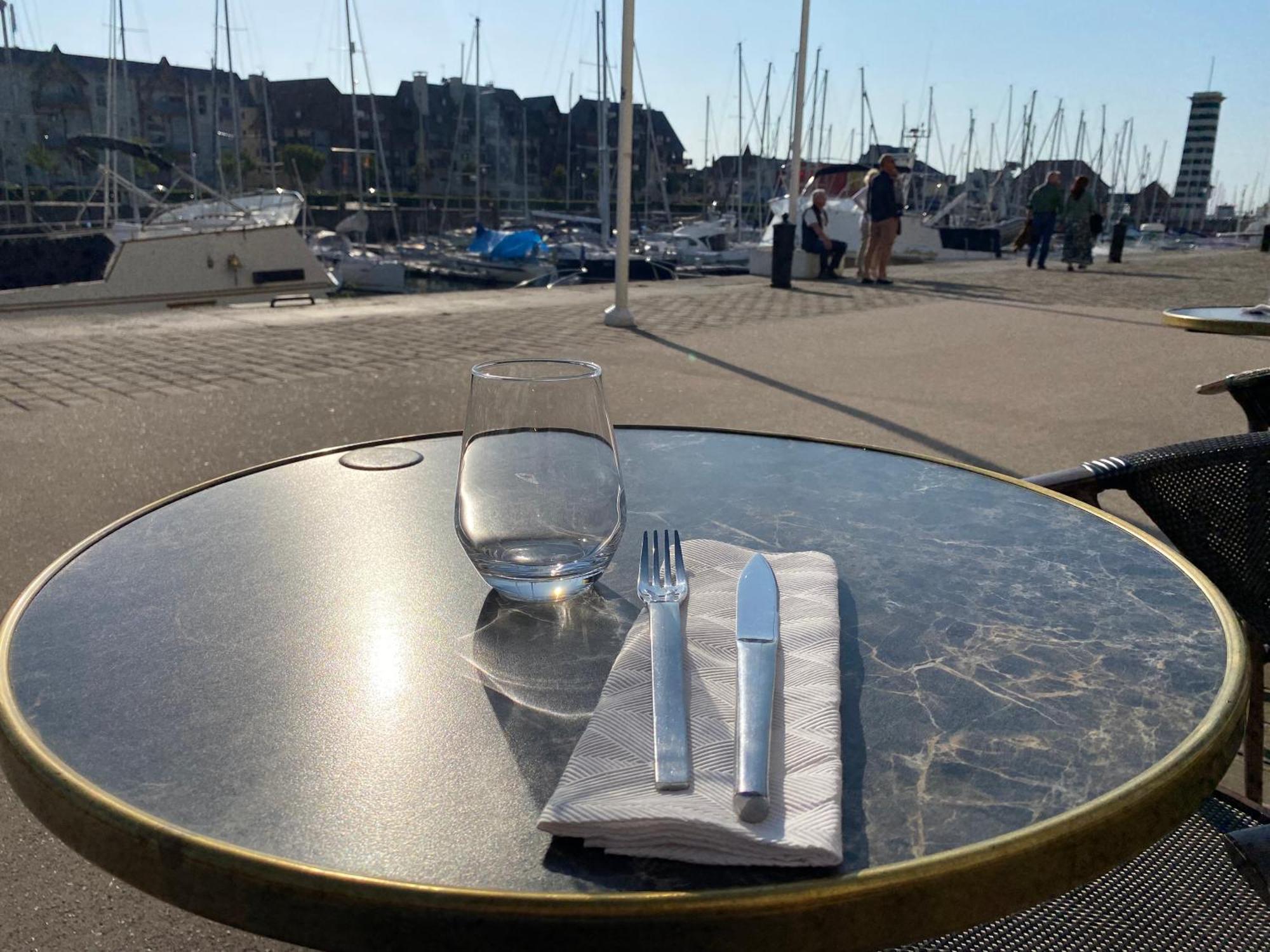 Cote Plage - Magnifique Appartement De Charme A Trouville Sur Mer - Linge - Lit Fait - Parking - Wifi - Classe Par L'Office Du Tourisme Exterior foto