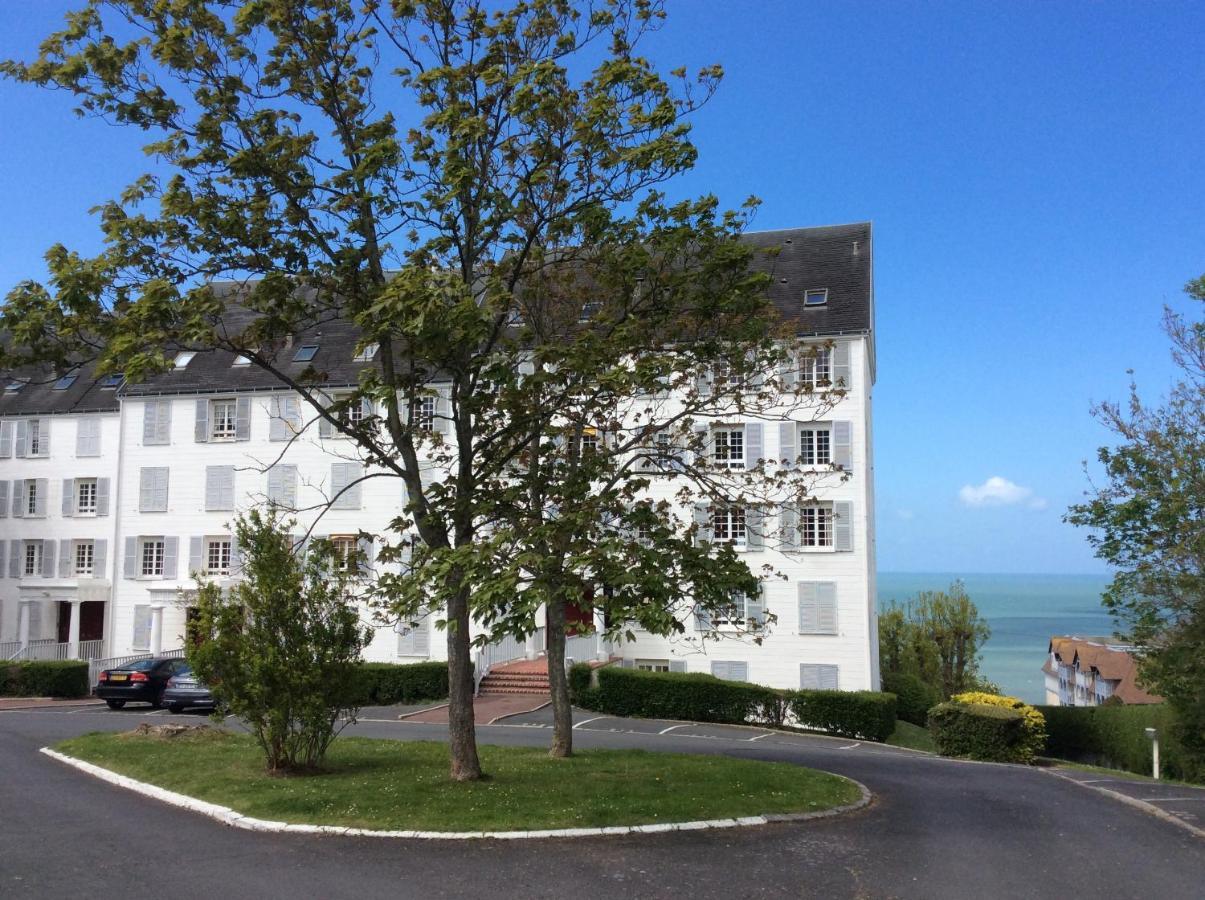 Cote Plage - Magnifique Appartement De Charme A Trouville Sur Mer - Linge - Lit Fait - Parking - Wifi - Classe Par L'Office Du Tourisme Exterior foto